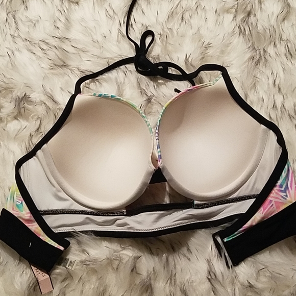 Halter bikini top - Picture 2 of 4